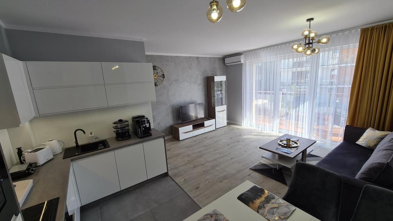 Apartament Deluxe 3 Lägenhet Oświęcim Exteriör bild