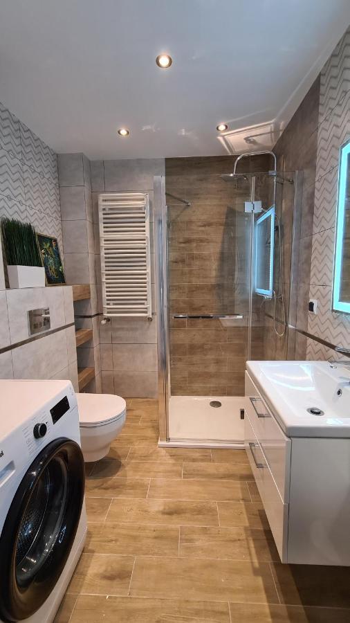 Apartament Deluxe 3 Oświęcim Exteriör bild