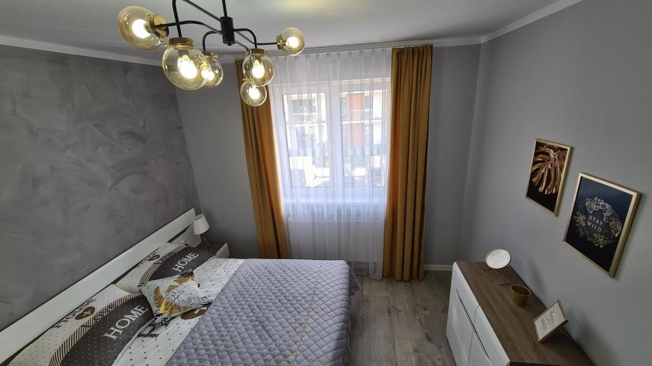 Apartament Deluxe 3 Lägenhet Oświęcim Exteriör bild